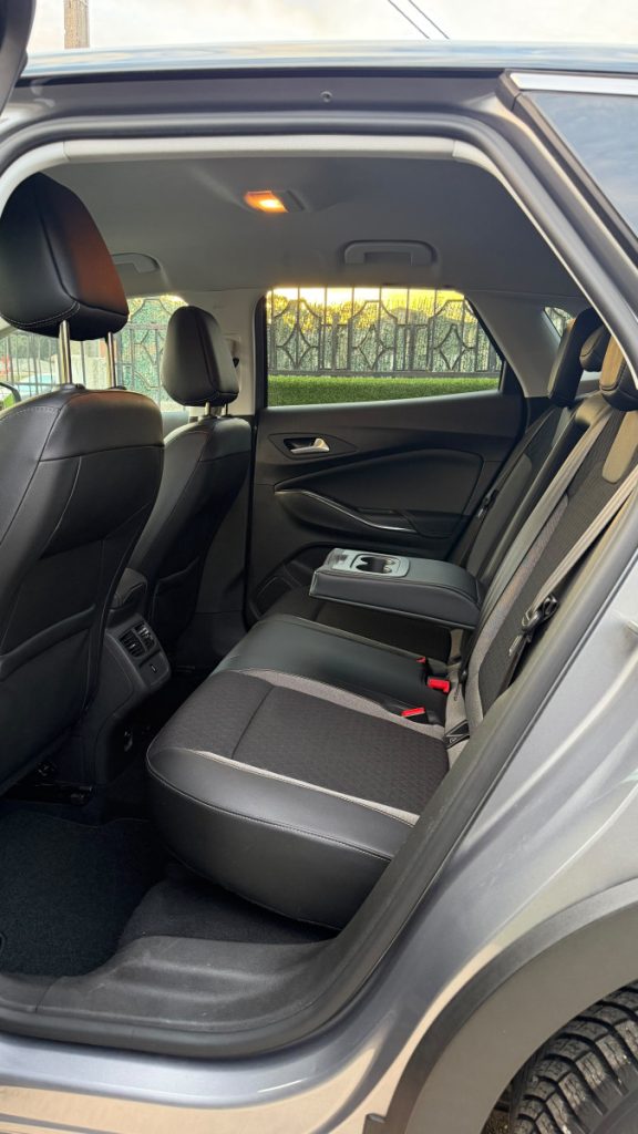 OPEL GRANDLAND X 1.2 PureTech / 130cv – foto 8